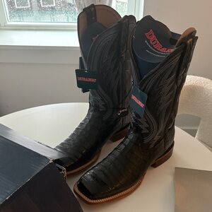 Never Worn Durango Men’s PRCA
Collection Caiman Belly Western Boot 8M